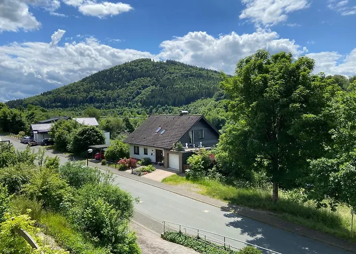 לינה וארוחת בוקר Casa Milix - 3*